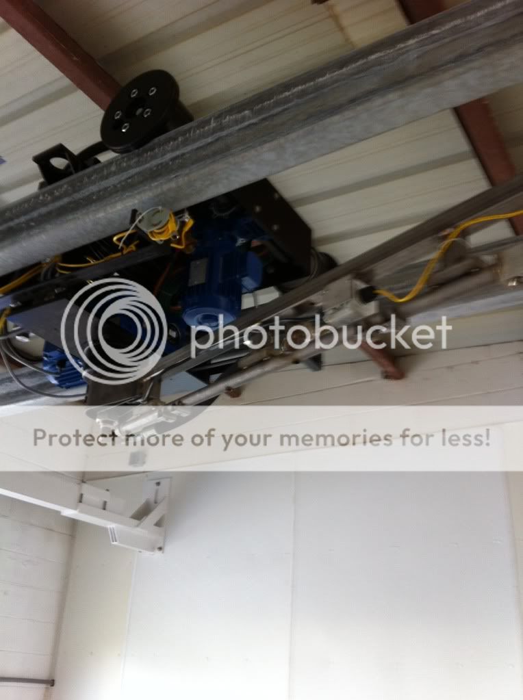 cbb9f406.jpg