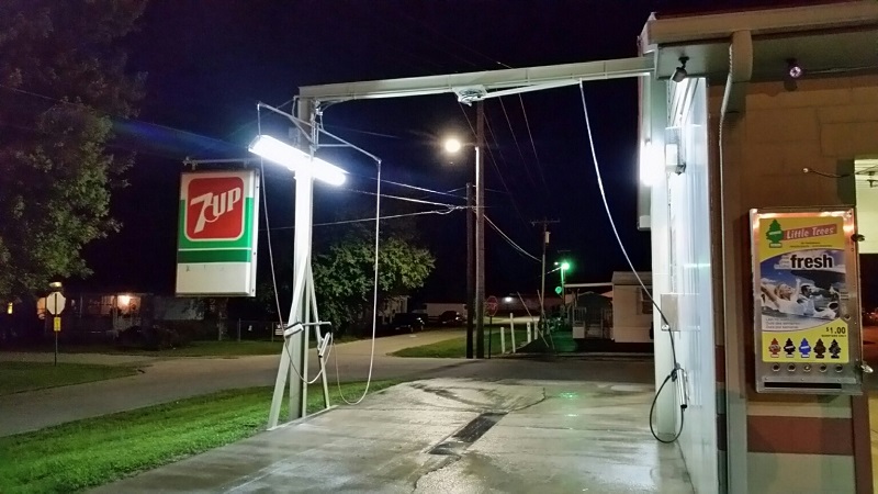 led_truck_bay.jpg