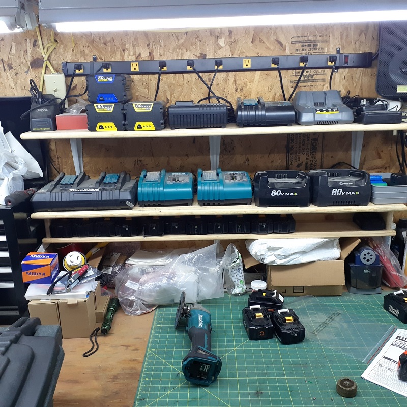 charge_station.jpg